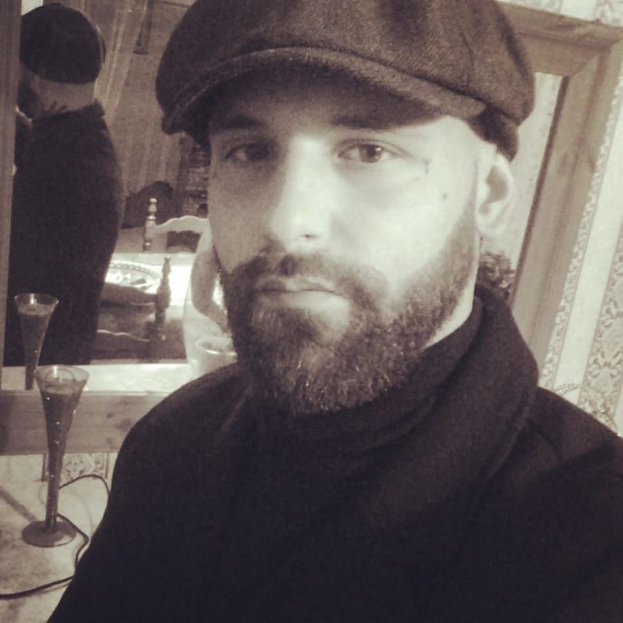 Profil de Eness